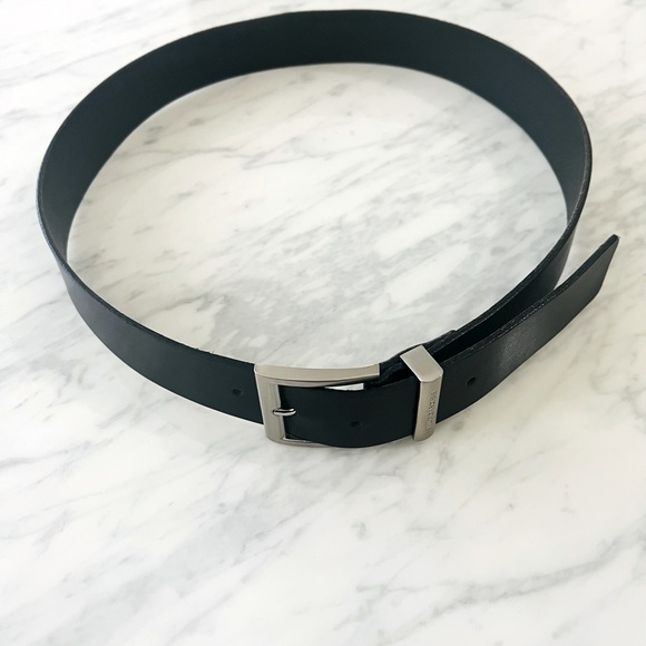Hugo Boss Other - Men’s Hugo Boss Black Belt 32